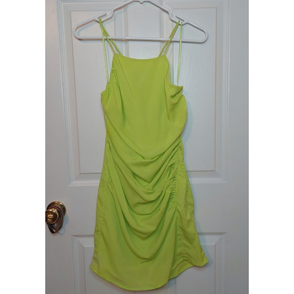 Vici Neon Green Dazzle Me Ruched Halter Neck Mini Dress Dopamine Dressing Size M - Picture 1 of 12